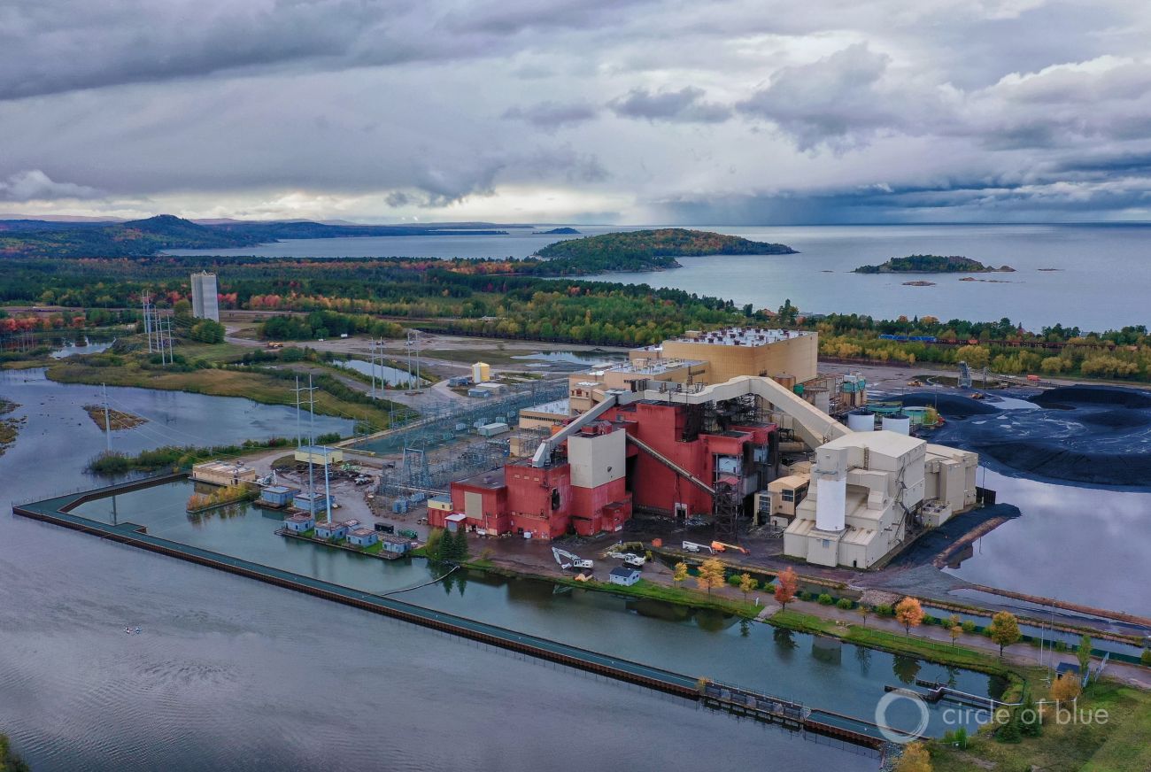 An aerial photo of a factory. 